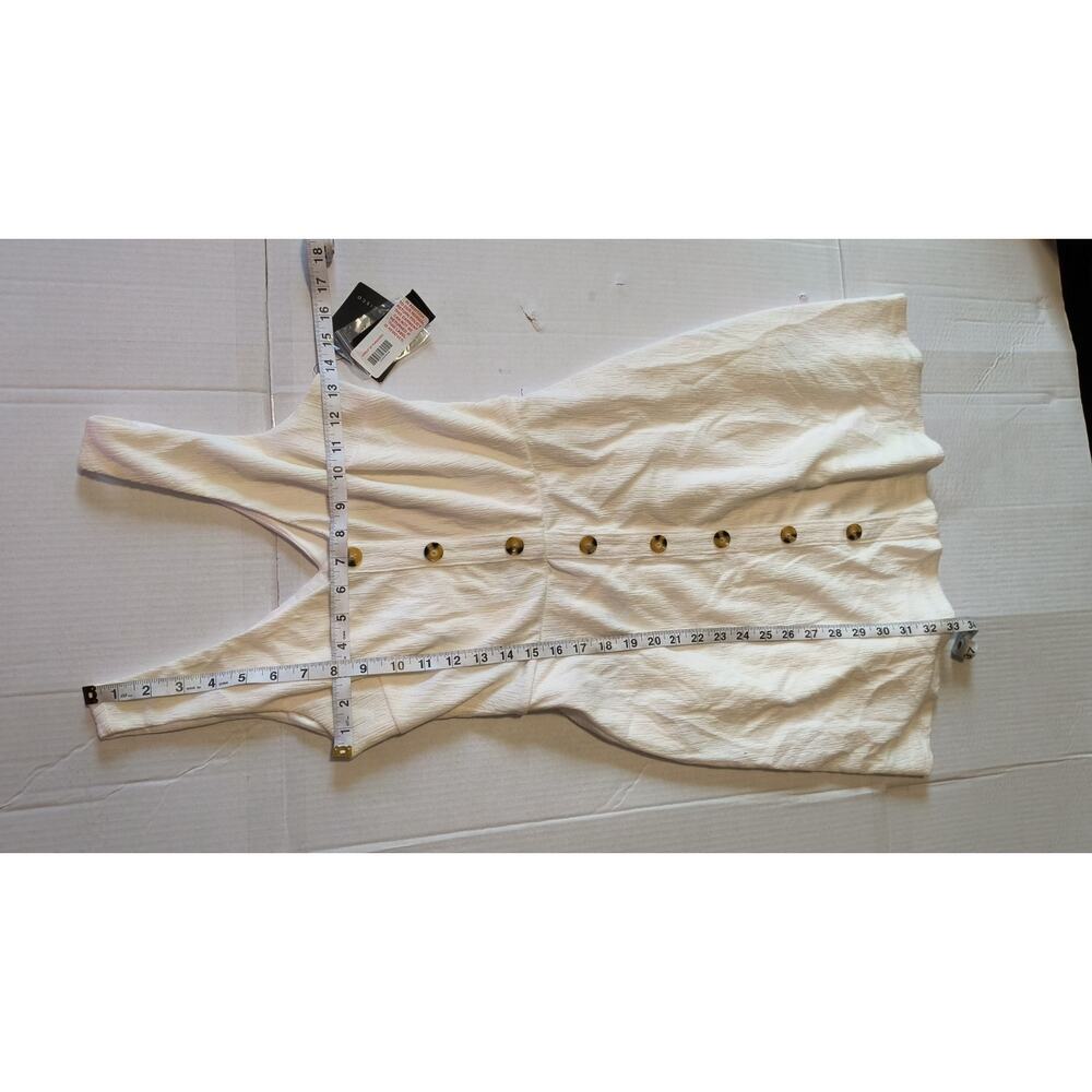 San Franco Women’s White Sleeveless Button Front Flared Dress Size S - Picture 4 of 6